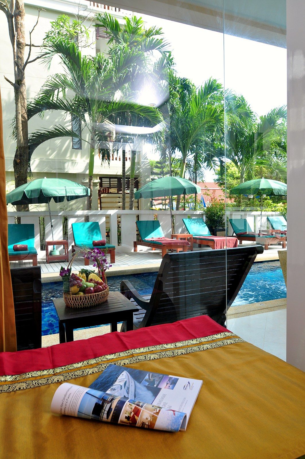 Premier Pool Access, photo 4 of 5